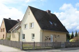 Private immobilienanbieter, sowie immobilienmakler finden und lesen ihre suchanzeige. Referenzen