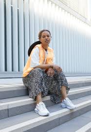 The impact of the colliding cars broke the windshield. Nike Sportswear Crater Impact Sneaker Low Summit White Grey Fog Platinum Tint Photon Dust White Hyper Crimson Weiss Zalando De