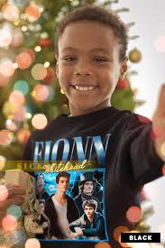 FIONN WHITEHEAD Vintage Sweatshirt, Fionn Whitehead Homage Sweater, Fionn  Whitehead Fan, Actor Fionn Whitehead Retro 90s Sweater Merch Gift