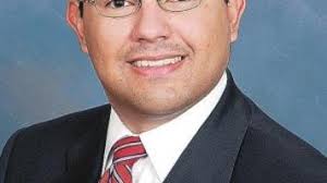 Lleva Macías las riendas de la lotería