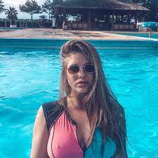 Голая Мила Сайфутдинова горячие фото и слитые засветы без фотошопа бесплатно