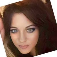 Julie Branham's Instagram, Twitter & Facebook