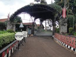 To communicate or ask something with the place, the phone. Uhuru S Multimillion Shilling Retirement Home Nairobi Exposed