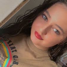 Michaela💗 (@michaela.smith.1) • Threads, Say more