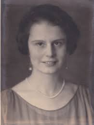 Bianca ❤️ la zia di Don Lorenzo Milani, sorella della mamma Alice. La  bellezza è di famiglia, sia fisica che spirituale. Viva i Weiss !  https://amzn.eu/d/46Pv7Ts