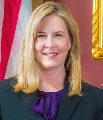 I join Minnesota and the nation in mourning the tragic loss of MN House  Speaker Emerita Melissa Hortman and her spouse Mark.