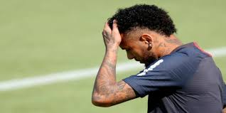 كان العملاق البافارى قد تمكن من الوصول إلى المباراة. Ù†ÙŠÙ…Ø§Ø± ÙŠØ¨ÙƒÙŠ Ø¨Ø¹Ø¯ ÙØ´Ù„ Ù…ÙØ§ÙˆØ¶Ø§Øª Ø¹ÙˆØ¯ØªÙ‡ Ø¥Ù„Ù‰ Ø¨Ø±Ø´Ù„ÙˆÙ†Ø©