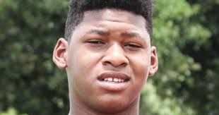 Jahzare Jackson Commits to Georgia Football; Played AAU Basketball with  Bronny James