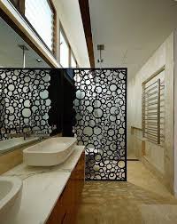 Separation Toilettes Avec Des Tubes De Pvc Deco Maison Separation Salon Cloison