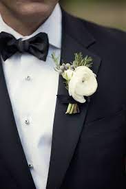 Chicago Wedding At Room 1520 From Estera Events Winter Wedding Flowers Ranunculus Boutonniere Boutonniere Wedding