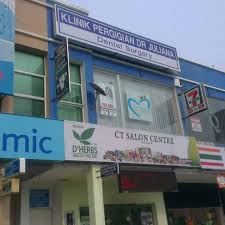 Specialize in braces, cabut gigi and rawatan akar gigi. Klinik Pergigian Dr Juliana Kulim Landmark Central Kedah Dentist Kulim Landmark Central Malaysia