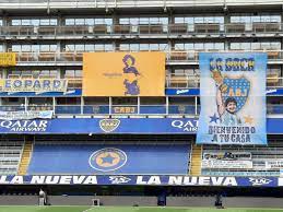 Desde arriba d10s observa todo. La Bombonera Tambien Rinde Homenaje A Maradona Deportes Futbol Tudn Univision