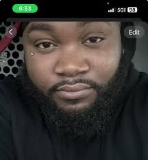 🚩?? Initials is D.M. He's from Troy.