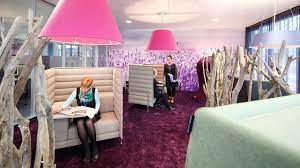 Credit to move you forward. Kommunikation Ist Fast Alles Das Easycredit Haus In Nurnberg Burondo De