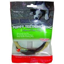 This delectable dental treat is made to be completely edible to provide a safe chewing experience for your growing puppy. Npic N Bone Puppy Teething Ring Treat Chicken Flavour 34 G Heads Up For Tails