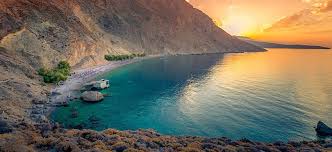 Creta é a maior ilha da grécia e forma a fronteira sul do mar egeu, ao mesmo tempo que é o elo principal de ligação de uma cadeia de ilhas menores. Creta Come Arrivare Dove Dormire E Spiagge Grecia Info