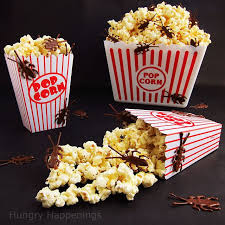Halloween Popcorn With Chocolate Bugs Do You Think You Could Handle Eating This Hungry Happenings Repas Halloween Recette Cuisine Facile Idee Halloween