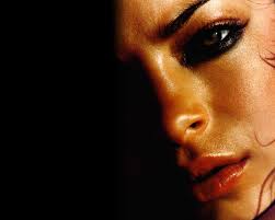 Kristin-Kreuk-2-1280