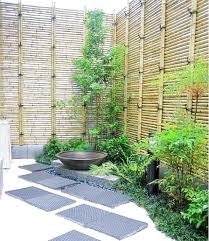 See more ideas about bamboo garden, bamboo, bamboo fence. 80 Favourite Front And Back Small Yard Garden Design Ideas The Expert Beautiful Ideas Small Japanese Garden Japanese Garden Design Bamboo Garden Fences