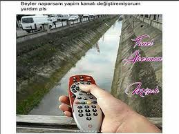 Acaba Gulmem Lazim Miiii Komik Seyler Komik Capsler Mizah