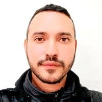 50+ perfiles de «Angel Correa»