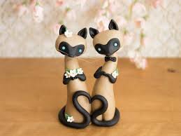 This cute name wedding cake topper measures width is approximately 6.5 and 6.5 inches and is made with high quality plywood i… Siamese Cat Wedding Cake Topper Etsy Cat Wedding Cake Topper Cat Wedding Wedding Cake Toppers