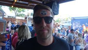 Mike Swing's Instagram, Twitter & Facebook