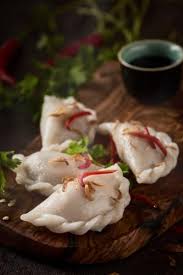 Recipe of the Day: Phan Sib Sai Poo (Crab Dumplings)
