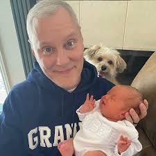 Tommy Isom's Instagram, Twitter & Facebook