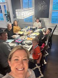 Georgette Mclaughlin's Instagram, Twitter & Facebook