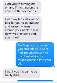 How to tell your crush you like him over text? Here S What Guys Really Want You To Say In Sexts Guys On Sexting