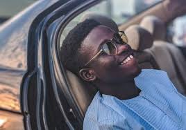 Which cars are the most comfortable and recommended for drivers who suffer  back pain and posture difficulties?