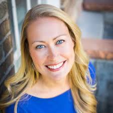 Scars Like Wings by Erin Stewart: Review & Giveaway