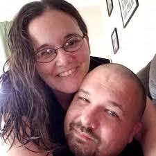 Tina Henn's Instagram, Twitter & Facebook