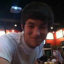 Stephen Zhou‏ (‎@StephenZhou_5)