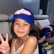 May bago nanamang Bibe sa site at 100 percent wool pa. Medyo limited na nga  lang ung size kaya mag msg na agad kung magustuhan nyo to 👌💯🧢🔥 CTTO 🙏