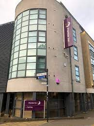22 mins from premier inn london kew. Hotel Picture Of Premier Inn London Kew Bridge Hotel Brentford Tripadvisor