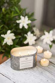 Heritage Collection White Gardenia Candle The Opulent Scents Of Tiare Petals And Coconut Milk Transport Us To Chesapeake Bay Candles Candles Eclectic Candles