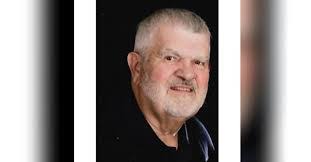 Krista Hiller's Instagram, Twitter & Facebook