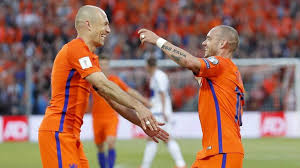 Là cầu thủ trưởng thành từ lò đào tạo trẻ của ajax amsterdam, sneijder đã từng thi đấu cho ajax và real. Wesley Sneijder Plant Wohl Comeback Beim Fc Utrecht Fussball News Sky Sport