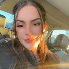 Kaeli Salazar (@Kaeli_Marie_)