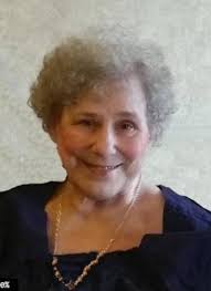 Linda Staub's Instagram, Twitter & Facebook