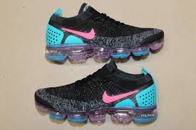 Women S Nike Air Vapormax Size 7 Pink Turquoise Black Vapor Max Airmax Air Max Slip On Tennis Shoes Nike Air Shoes Nike Shoes Women