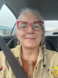 Deborah Heffernan's Instagram, Twitter & Facebook