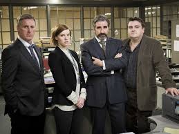 Organized crime sezonul 1 episodul 1. The Fall Season 1 Rotten Tomatoes