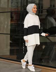 Tesettur Tunik Modelleri 2020 Tesettur Tunik Modelleri 2020 Islamische Mode Muslimische Frauen Mode Muslimische Frauen