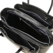 En toutes situations, vous avez à portée de main vos objets du quotidien. Sac A Main En Cuir Femme Tulipa Tuscany Leather