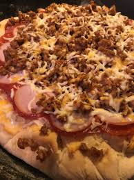 Cast Iron Pizza Dutch Oven Daddy Cast Iron Pizza Cast Iron Recipes Cast Iron Pizza Pan
