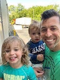 Eileen Crump's Instagram, Twitter & Facebook