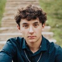 900+ "Delio" profiles